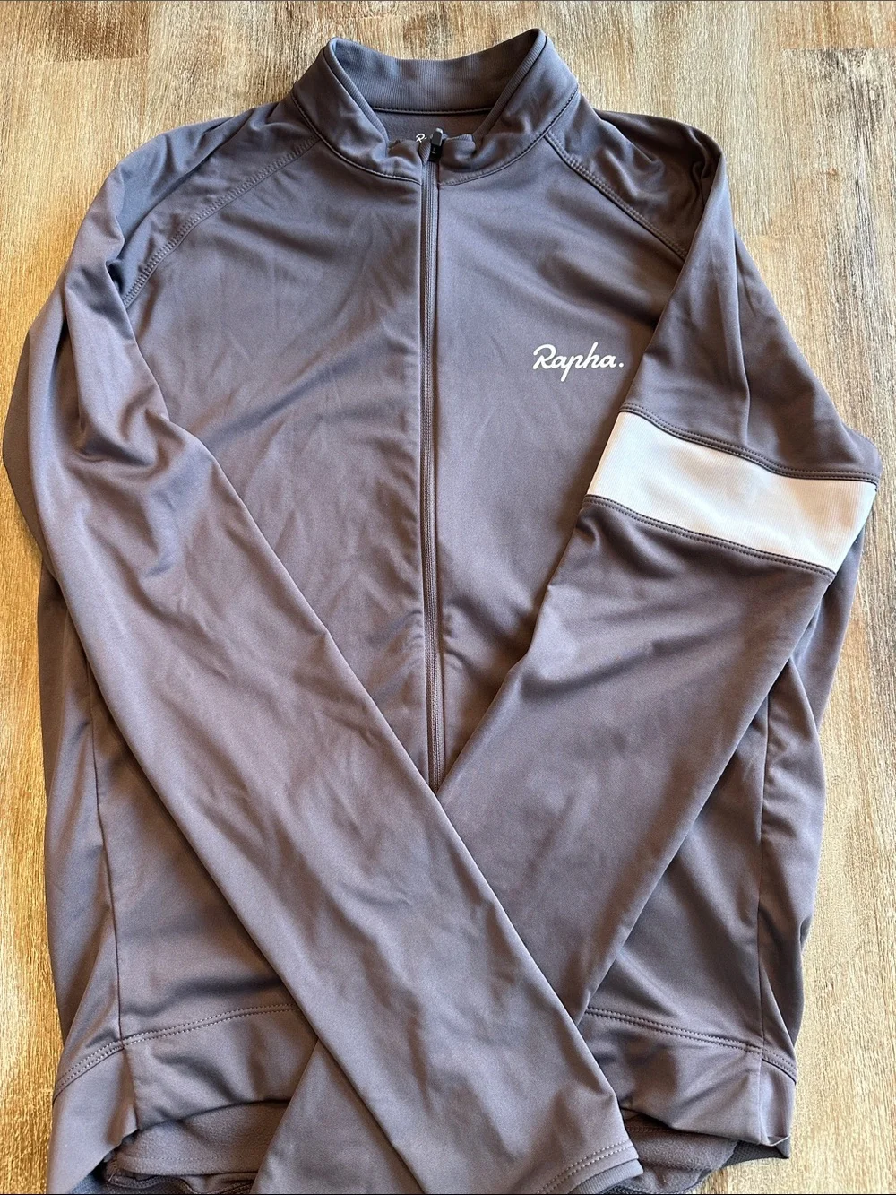 Rapha Men's Core Cycling Jersey in Gray